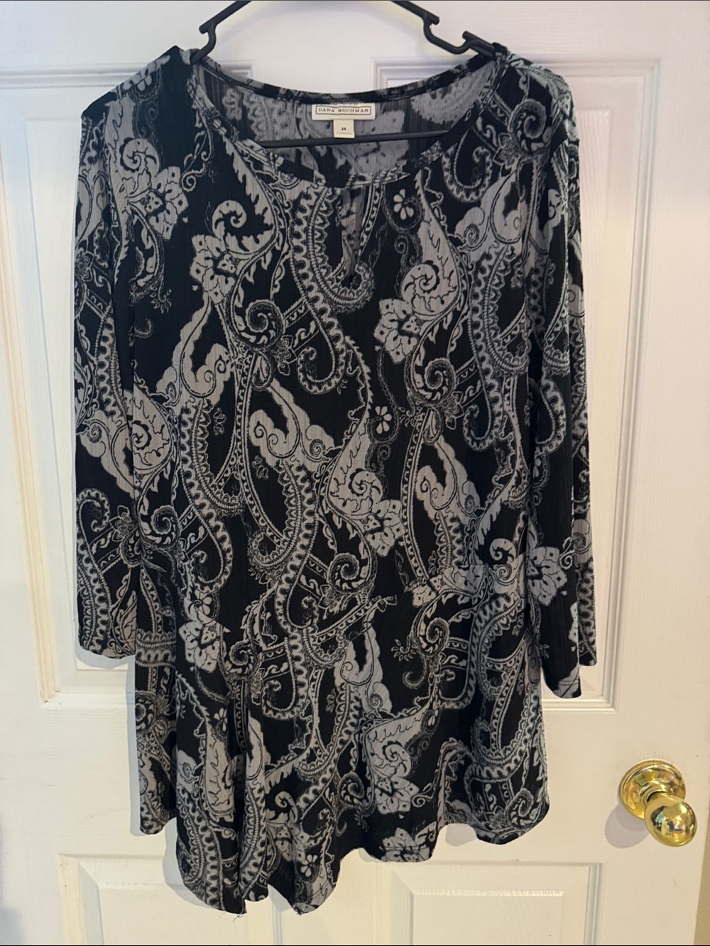 Dana Buchman Black & Gray Paisley A-Line Tunic